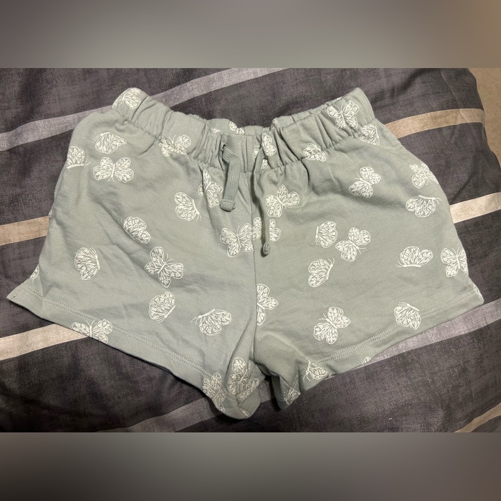 Girl’s Oshkosh B’Gosh Butterfly Print Pull-On French Terry Green Shorts - Size 8